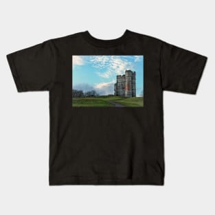 Donnington Castle Gatehouse Kids T-Shirt